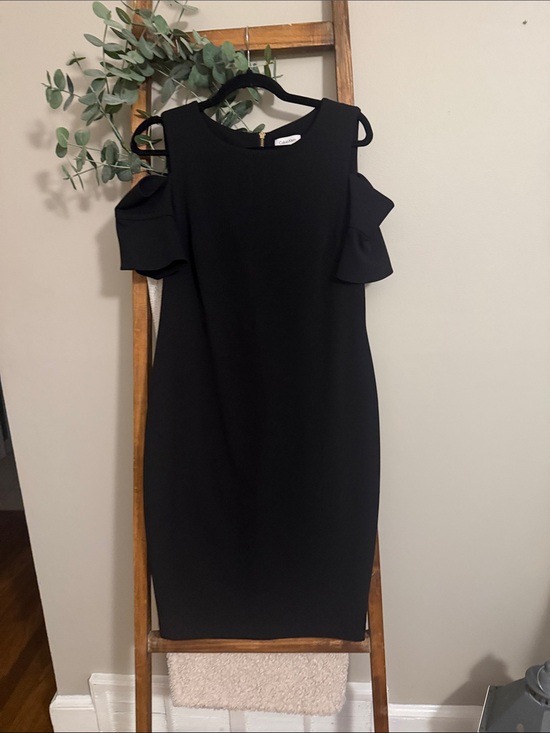 Calvin Klein Dresses & Skirts - Calvin Klein Black Dress